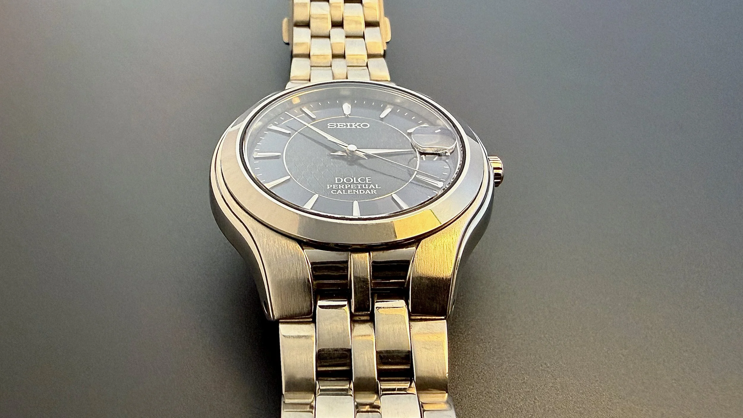 Seiko Dolce 8F32-0260 SACN009 Blue Tatami — VintageSeikos.NL